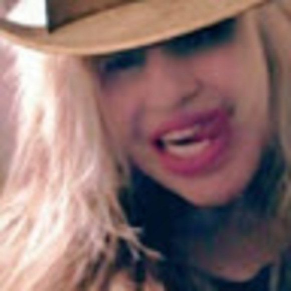 Meet your Posher, Lorri - Picture 1 of 1